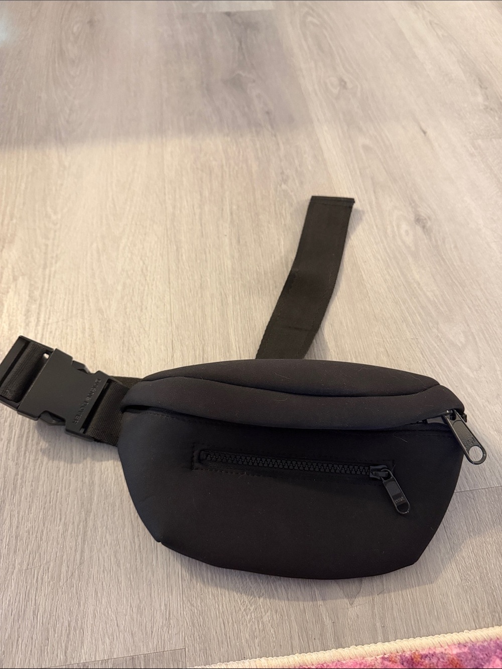 Dagne Dover ace Fanny pack